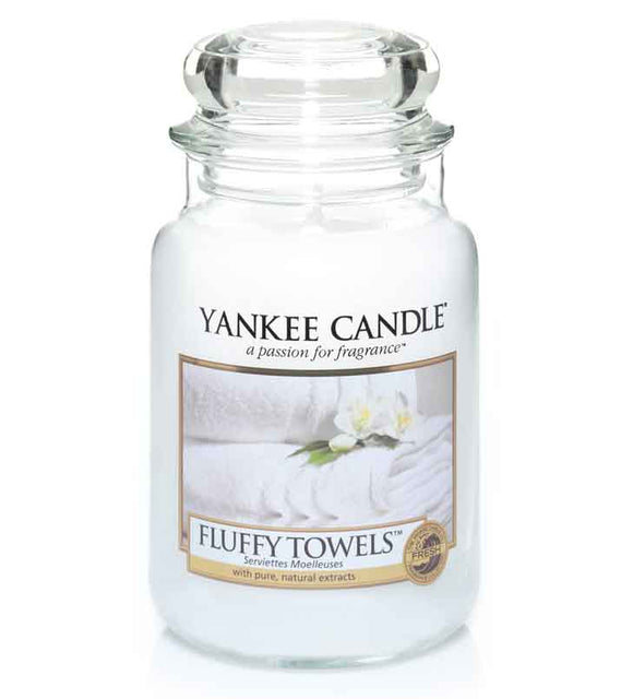 YANKEE CANDLE LARGE JAR FLUFFY TOWELS